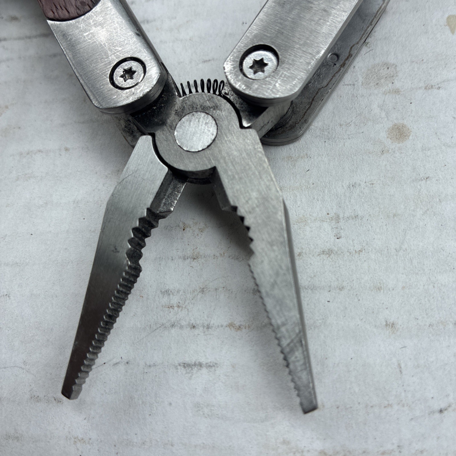 Sheffield Stainless Multi Tool Pliers File Knife Phillips Flathead Opener +read