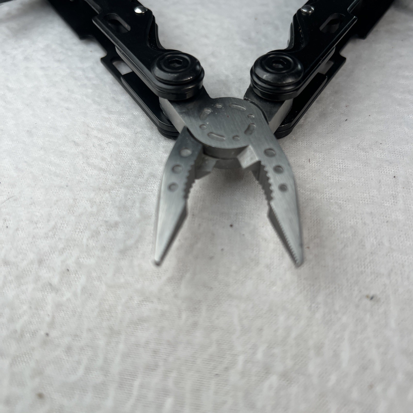 Columbia 9-Function Multi-Tool Black Silver-Tone EUC