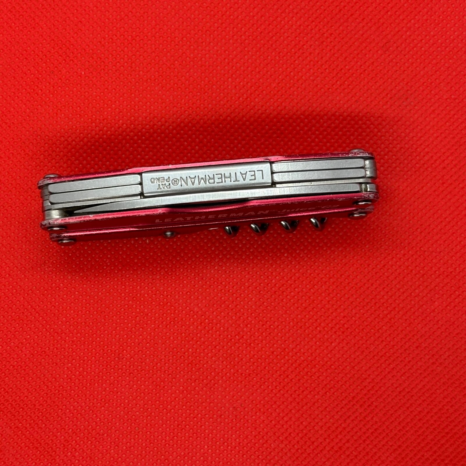 Retired Gen 1 Red “Carolina Hurricanes” Leatherman Juice C2 Multitool. **READ**