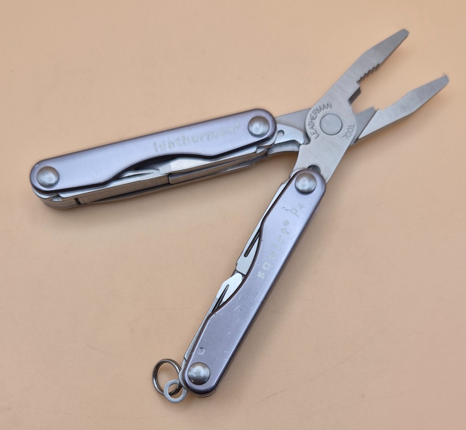 Leatherman SQUIRT P4 Multi-Tool (Retired) Gray – Good Condition (001)
