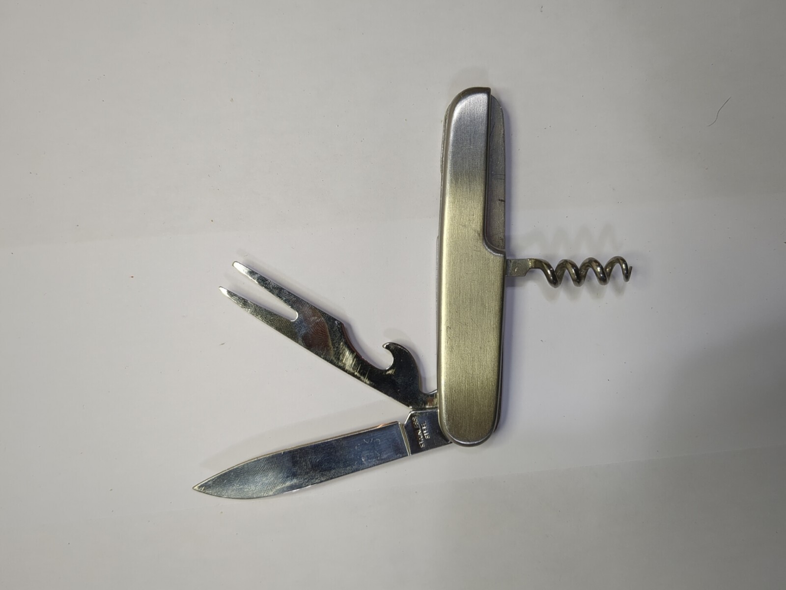 National Geographic Adventure Folding Knife Multi-Tool Breakaway Knife.