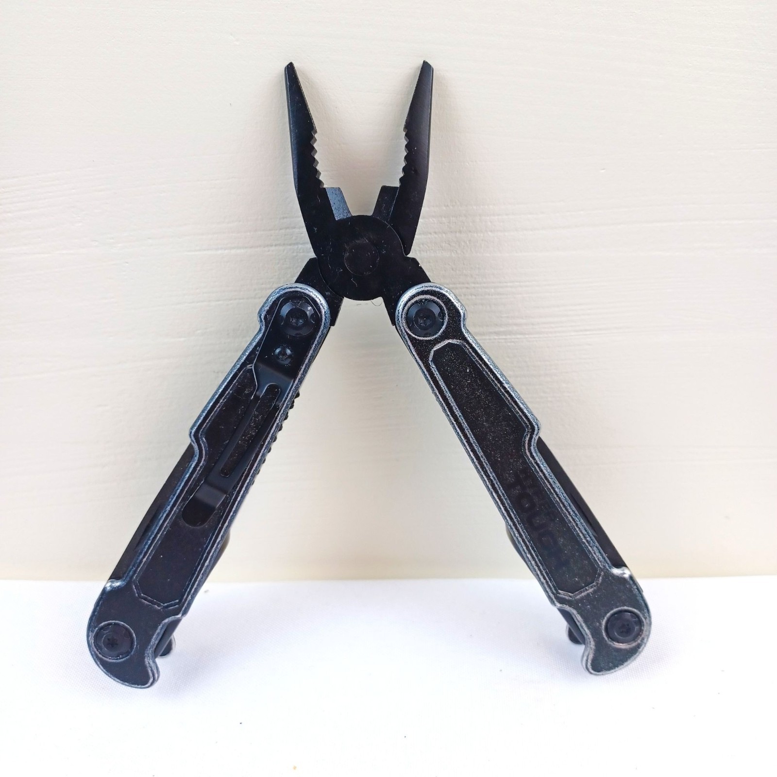 Hyper Tough Multitool Folding Pliers Pocket Tool Stainless Steel Belt Clip