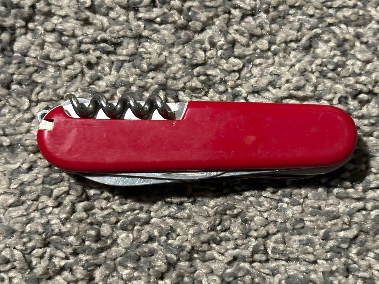 Red Victorinox Ranger Pocket Knife Swiss Army Explorer Multi-Tool Blades – FS !!