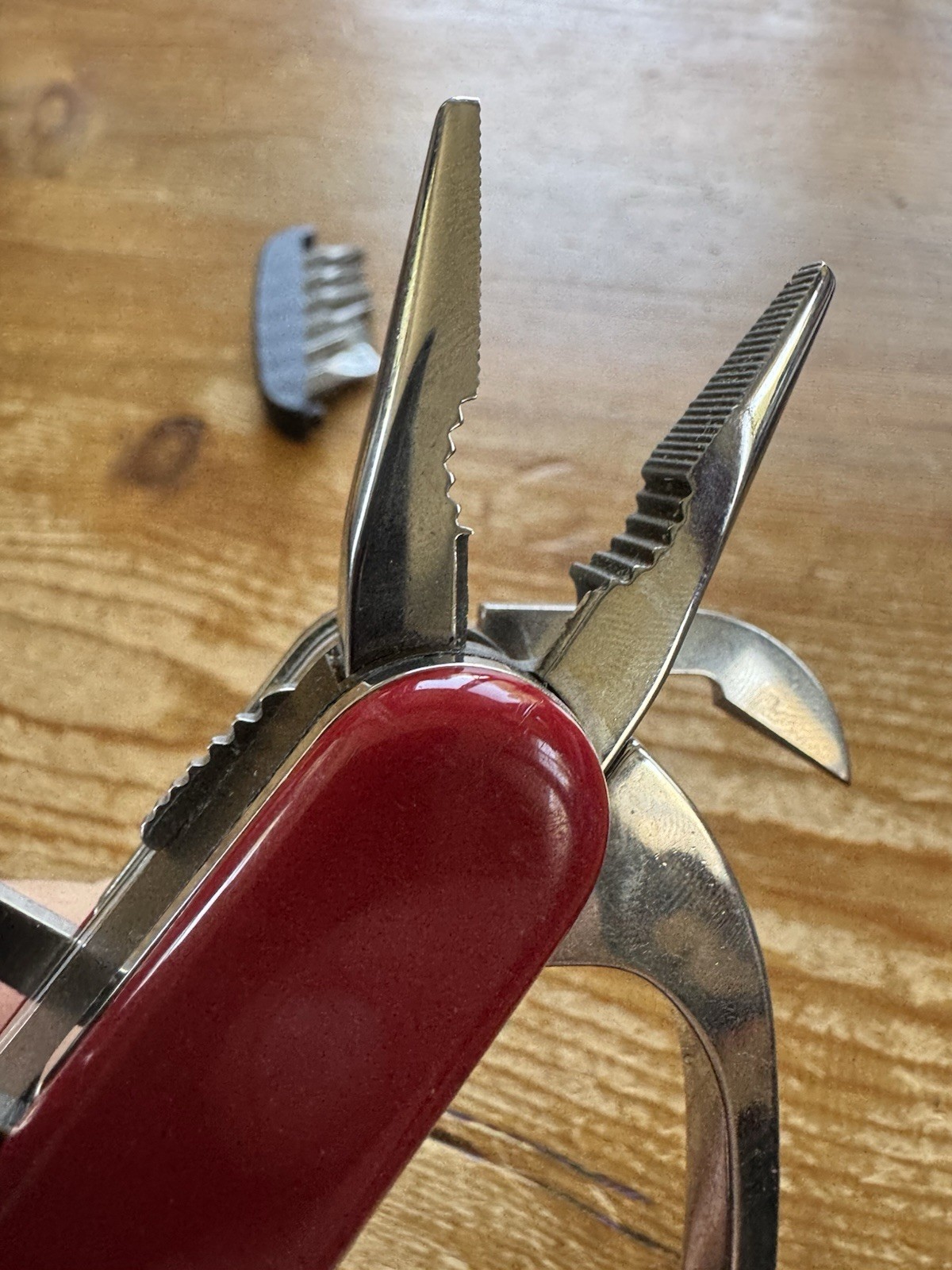 Wenger Pocket Grip Mini Grip Swiss Army Knife