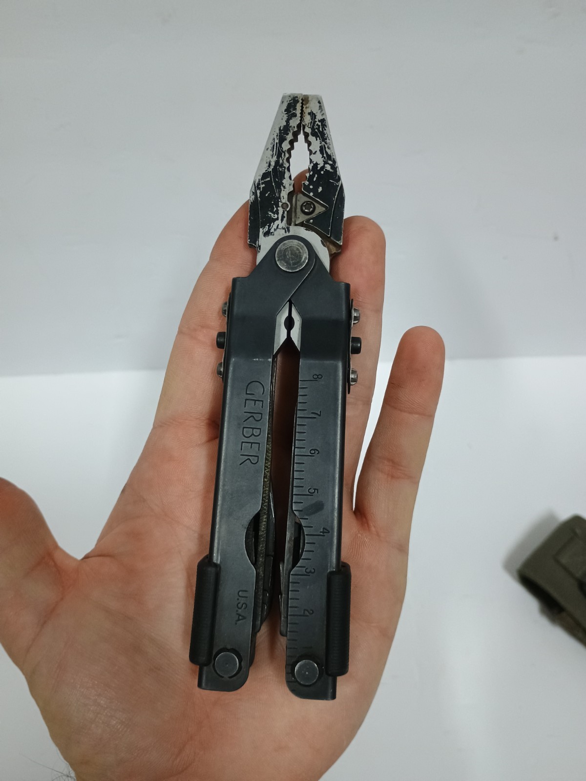 Gerber MP600 Multi Tool Multi plier Military Issue Black Camo Sheath w/Allen Key