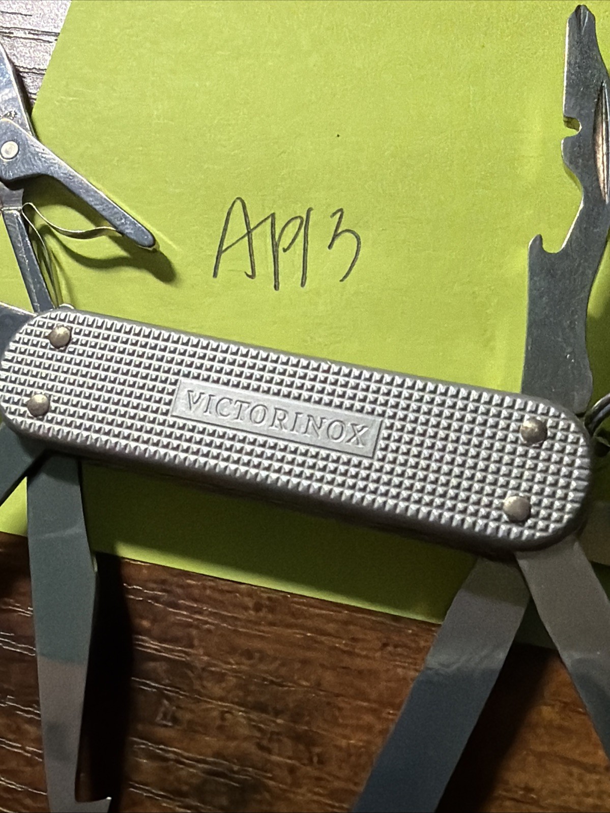 Victorinox Mini Champ Silver Alox – Swiss Army Pocket Knife 58 mm – 14 Tools