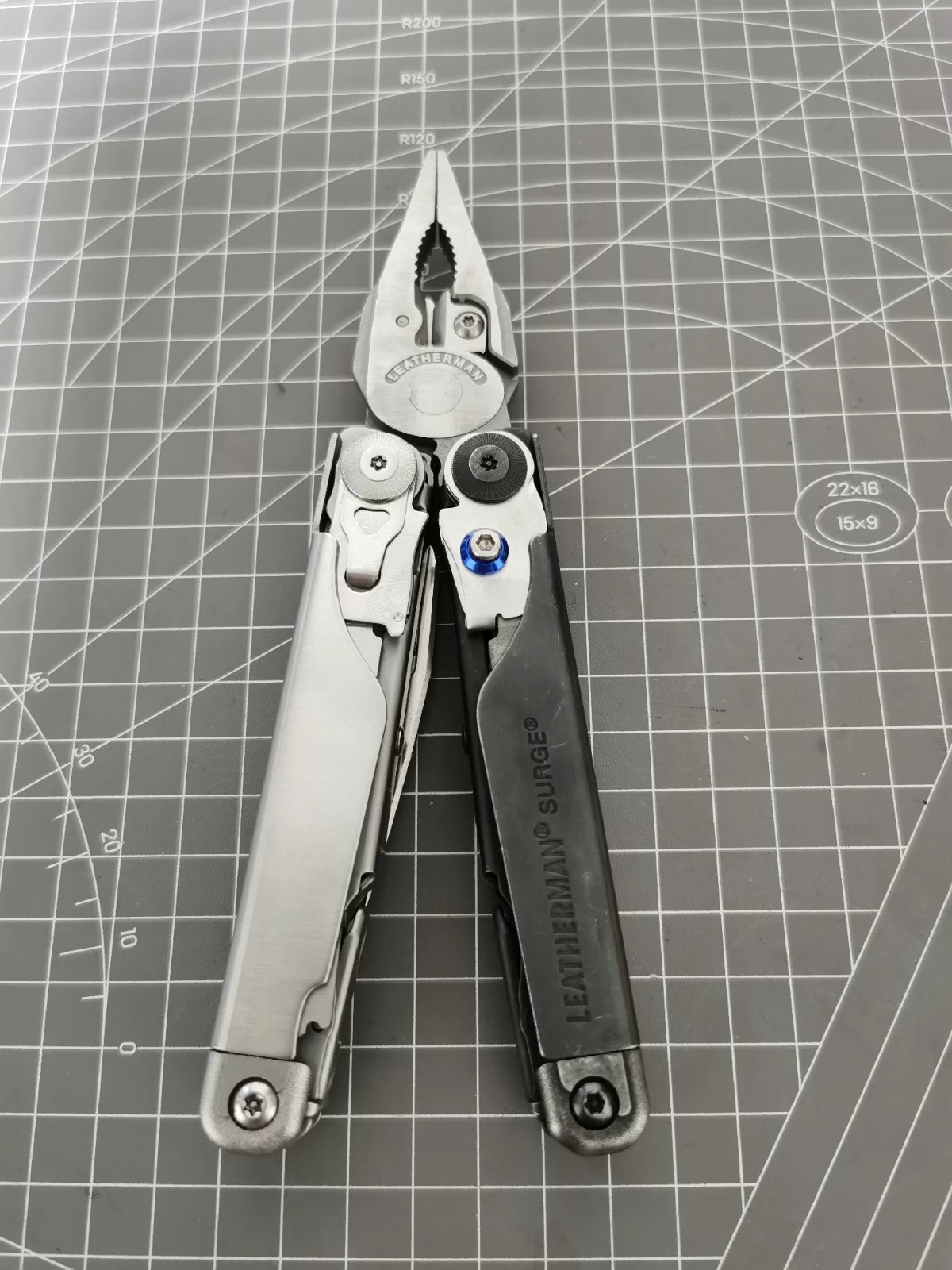 Leatherman SURGE Adapter Replaces Serrated Blade – Use Saw/File or T-Shank