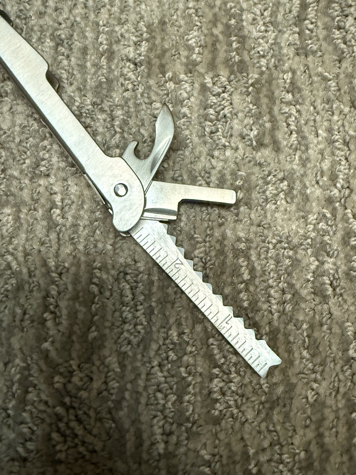 STAINLESS STEAL MULTI-TOOL