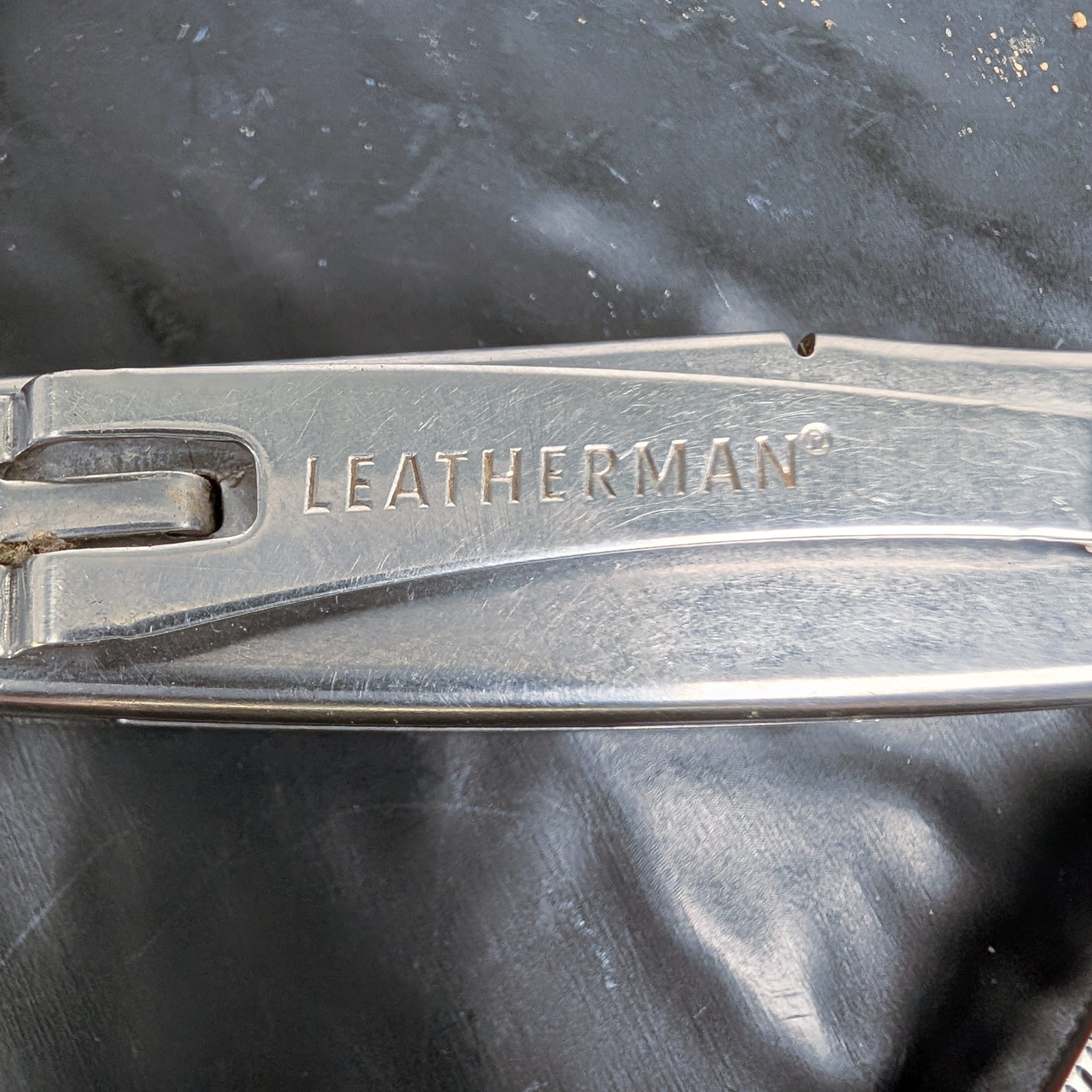 Leatherman Sidekick Multi-Tool Pliers+Belt Clip Date Code 0319 March 2019🔧