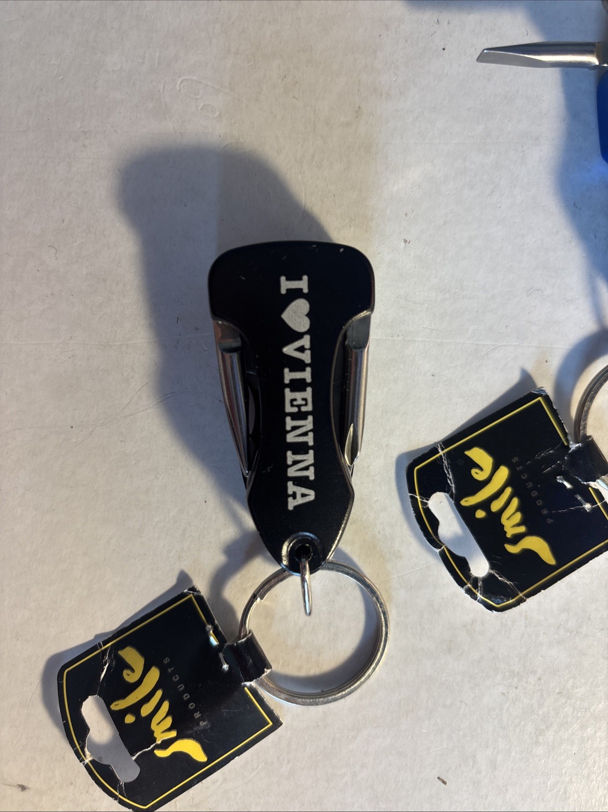 Pocket multitool with flashlight 2 In The Lot