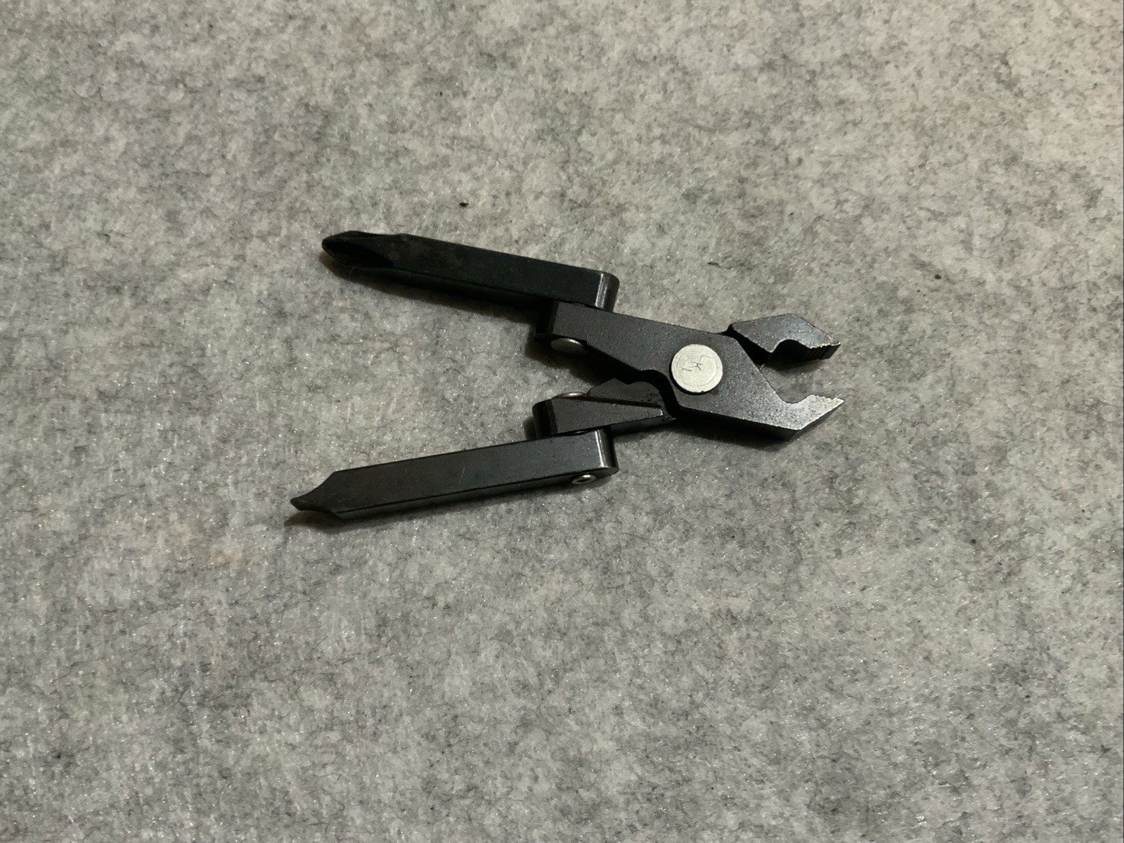Vintage Swiss-Tech USA Black Micro Tool Phillips Flathead Pliers