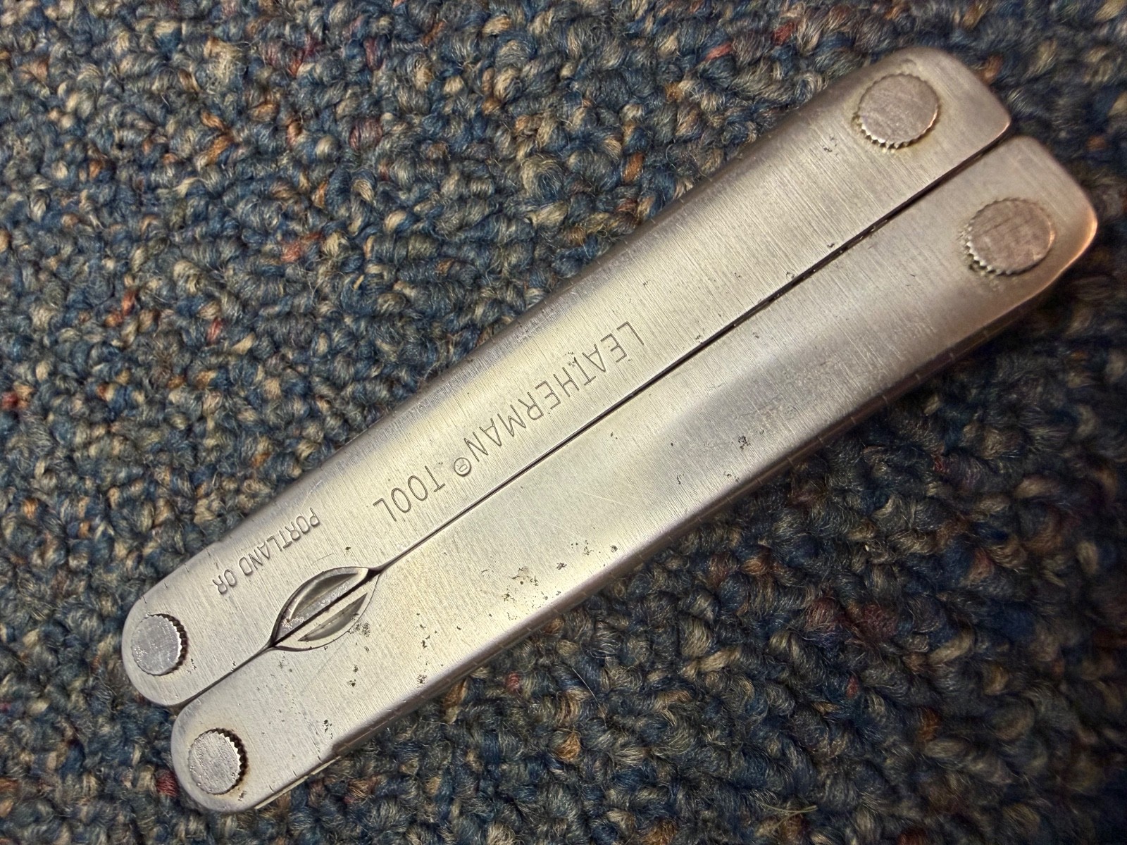 Original Leatherman tool, 8 blades + pliers, USA, as-found, good condition