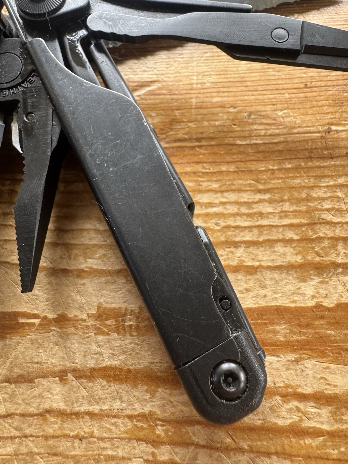 Leatherman Surge Multitool Black