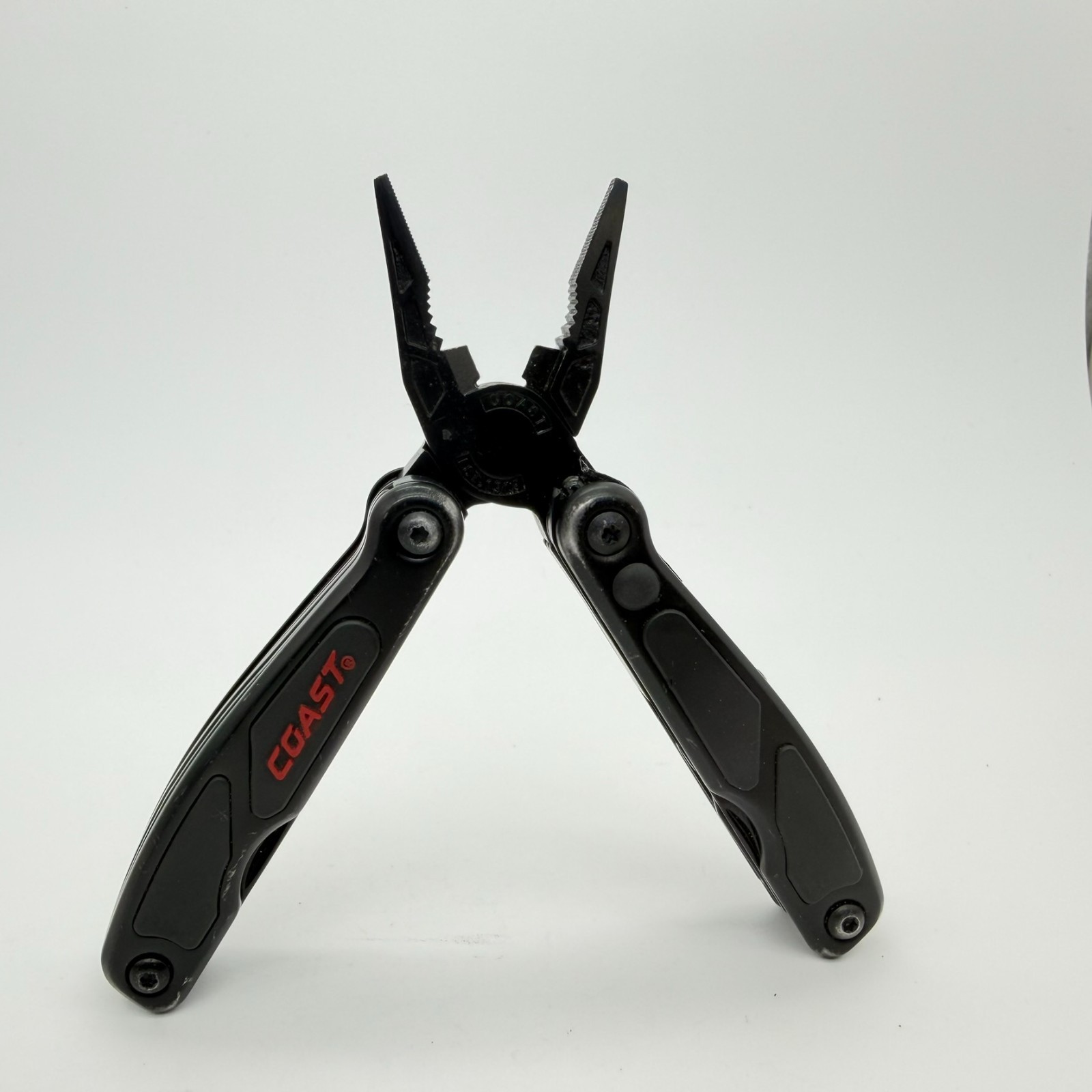 Coast LED135 Dual-LED Micro Plier Multi-Tool 14-In-1 Stainless Steel USED Black