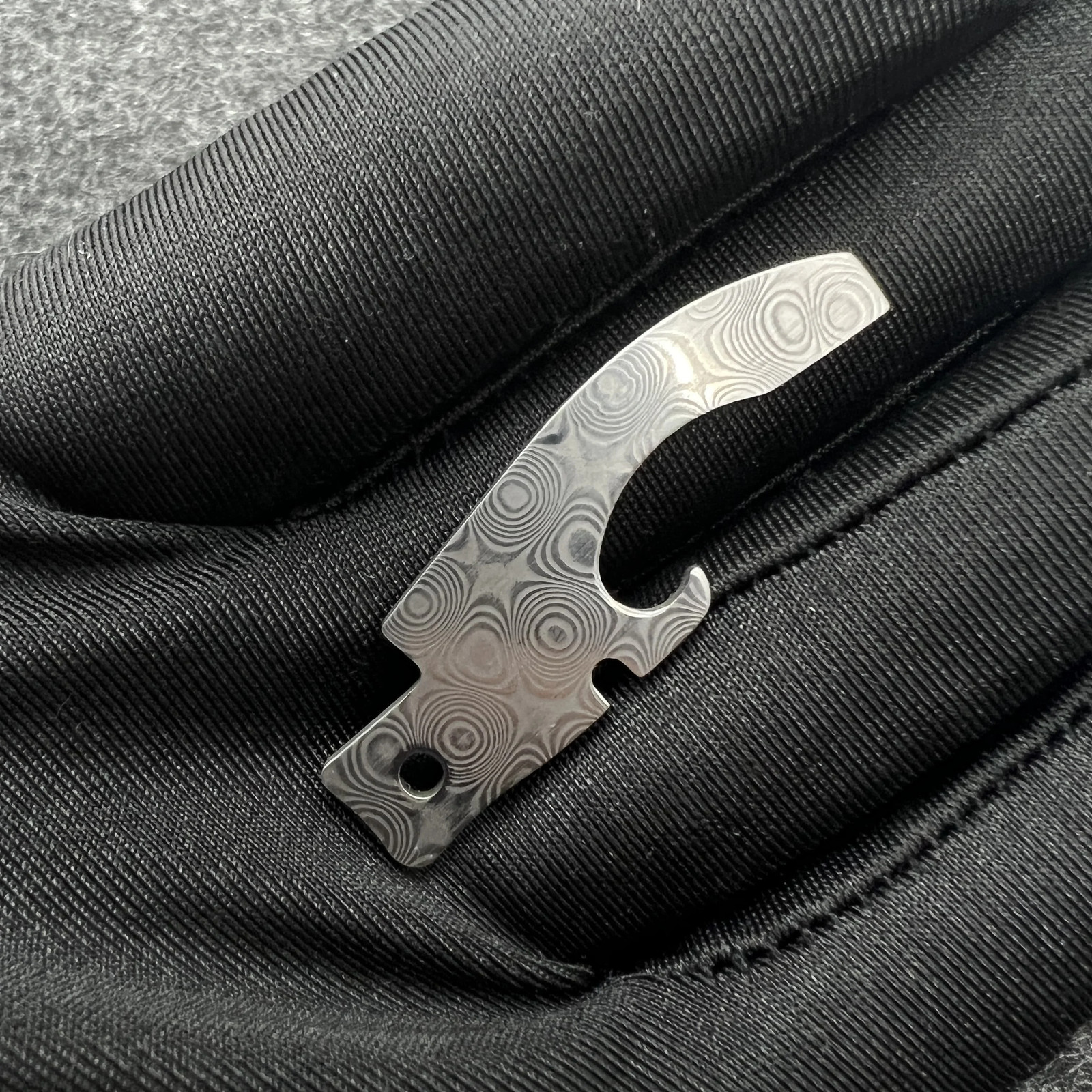 Damascus Steel Bottle Opener With 4mm Screwdriver For 91mm Victorinox SAK MOD