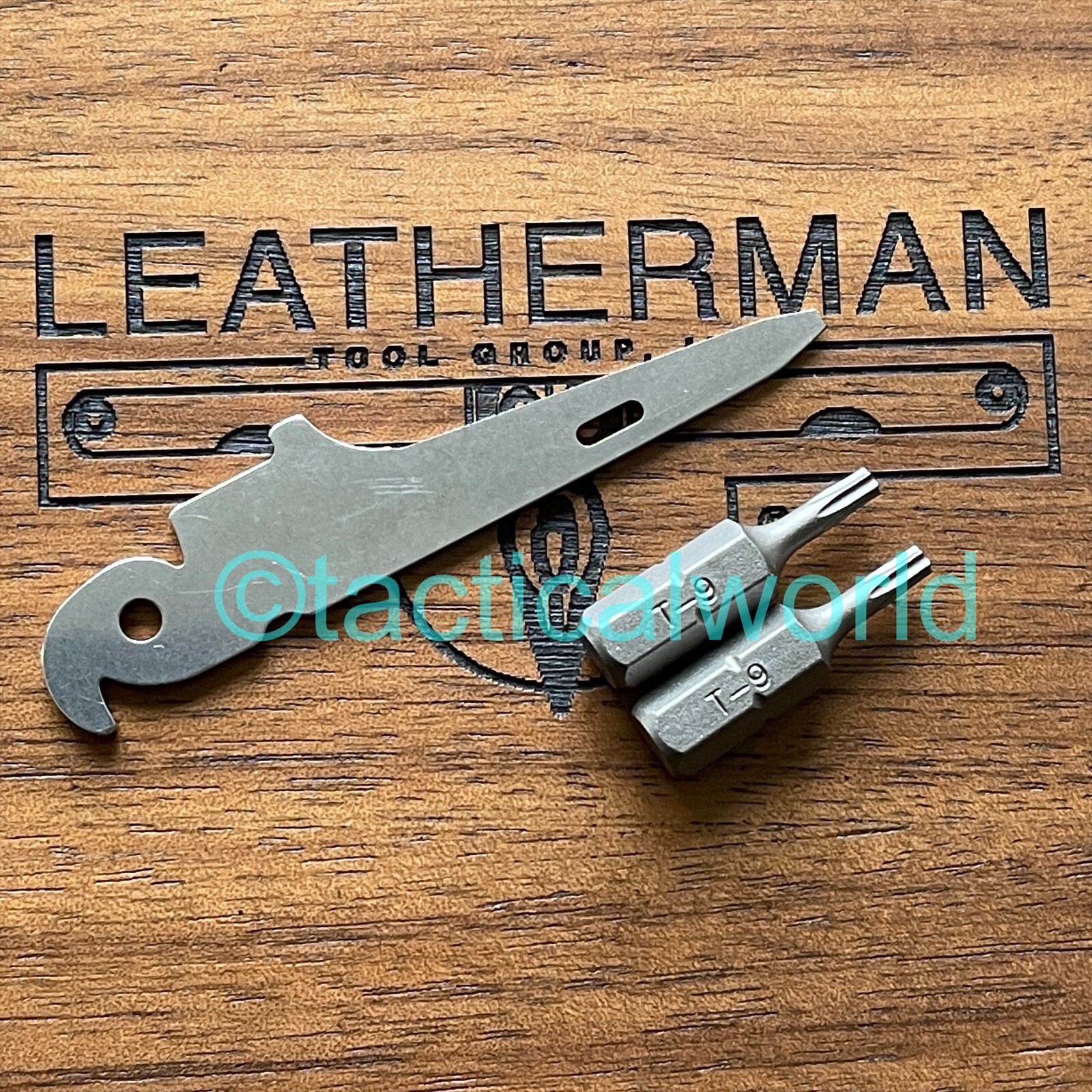 Leatherman Parts Replacement: model Free P4, Free P2: Awl / small screwdriver