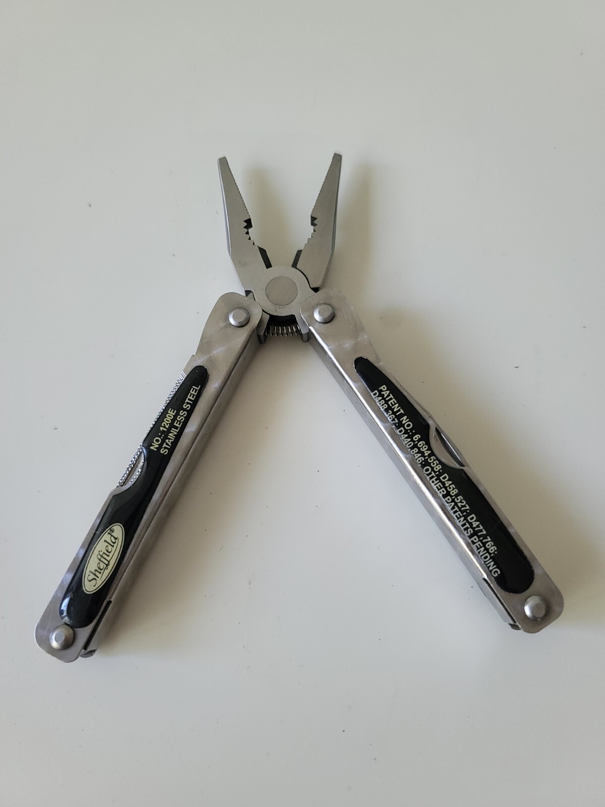 Sheffield No. 1200E Fishing Multi Tool Fish Scaler Needlenose Pliers Wire Cutter