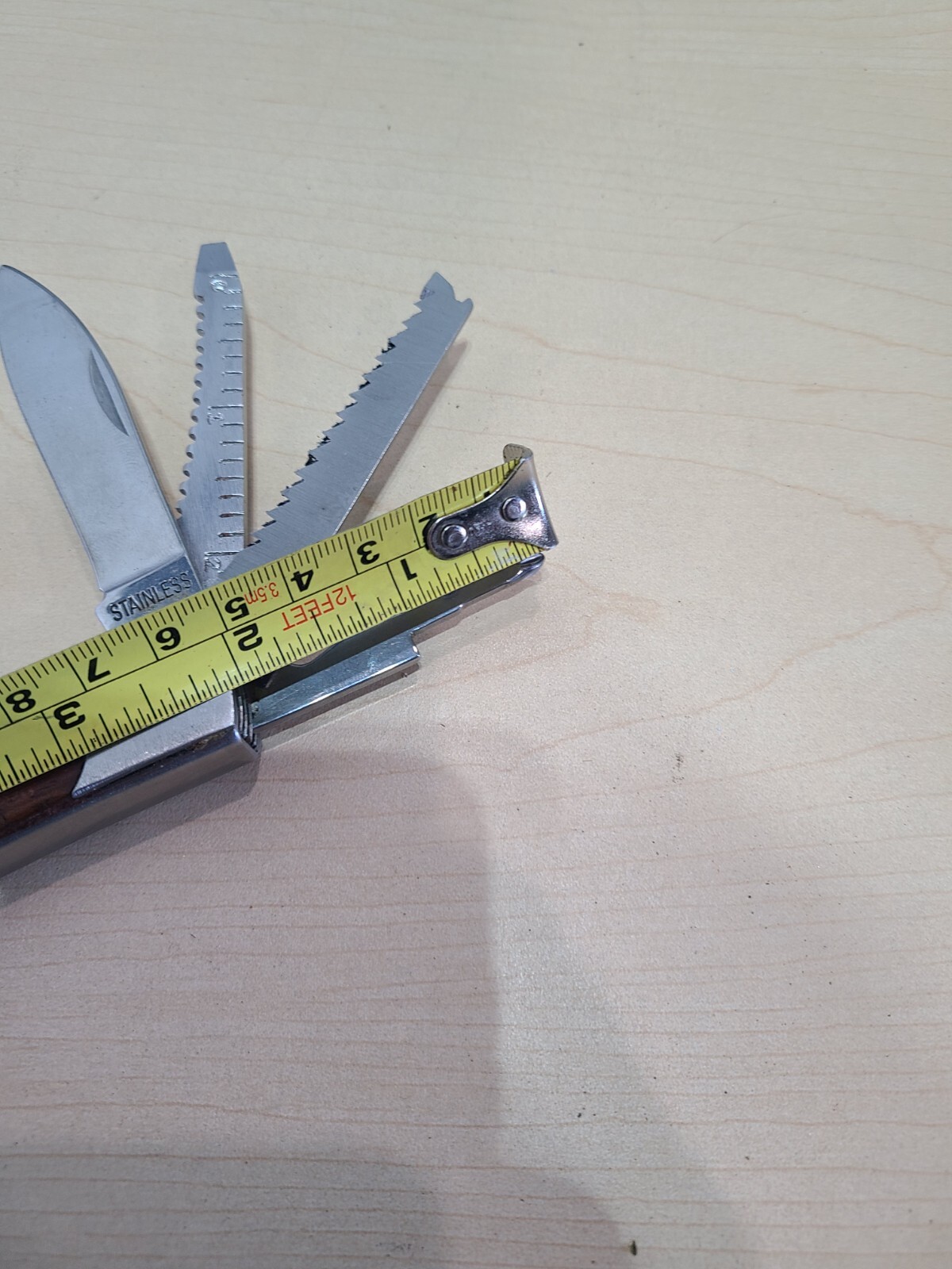 Sheffield Camper Axe-Head Multi Tool, Axe, Hammer, Screwdriver, etc…