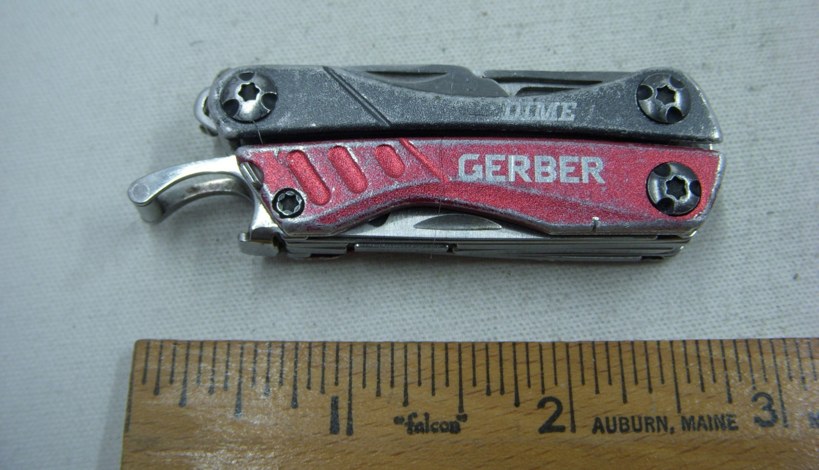 Gerber Dime 4660515D1 Red 11 Function Multi Tool