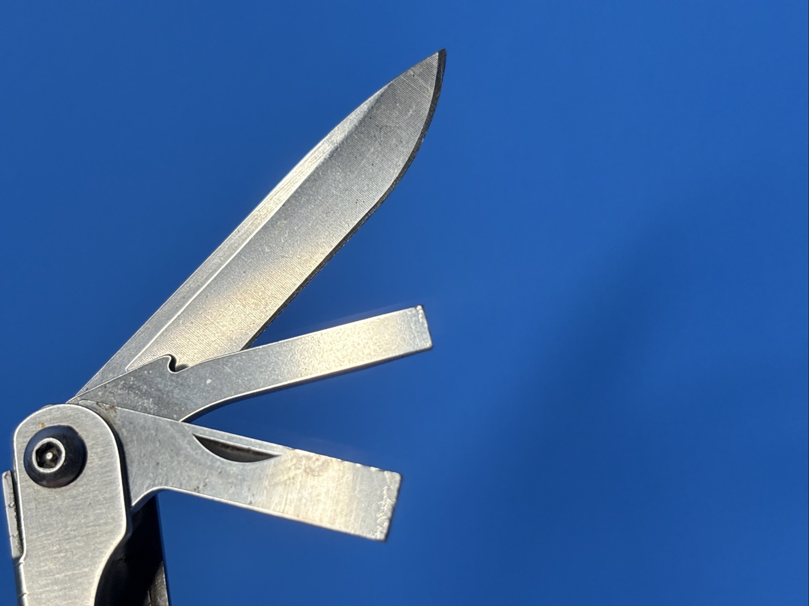Leatherman SIDECLIP Bass Pro Shops Edition Multi-Tool PATS PEND PORTLAND OR