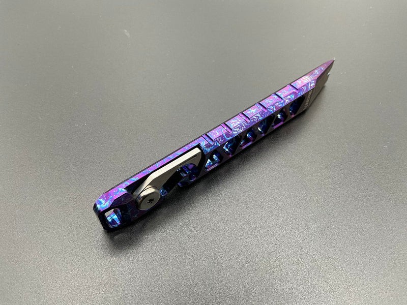 Ketuo Prybar Cutter Lightning Anodized Titanium With Integrated Belt/Cord Cutter