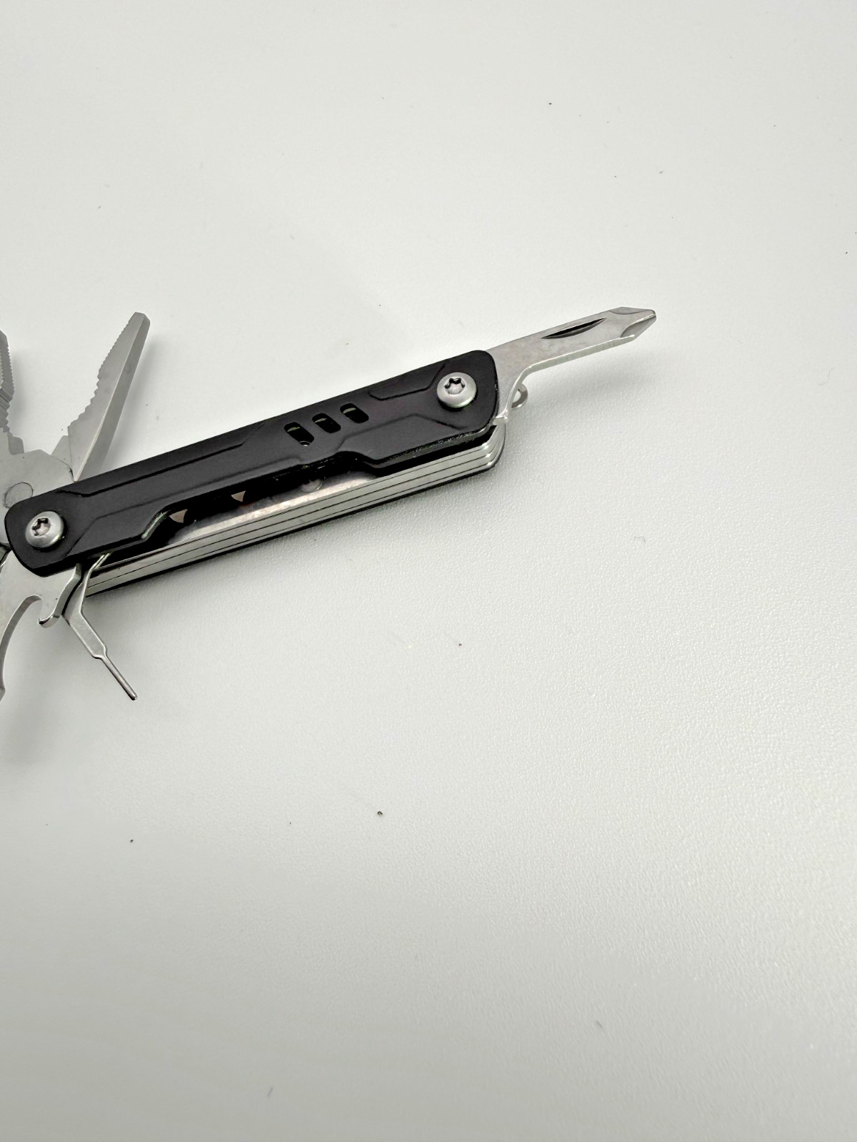 Nextool Multi Tool Pliers Knife Screwdriver Bottle Opener Compact EDC