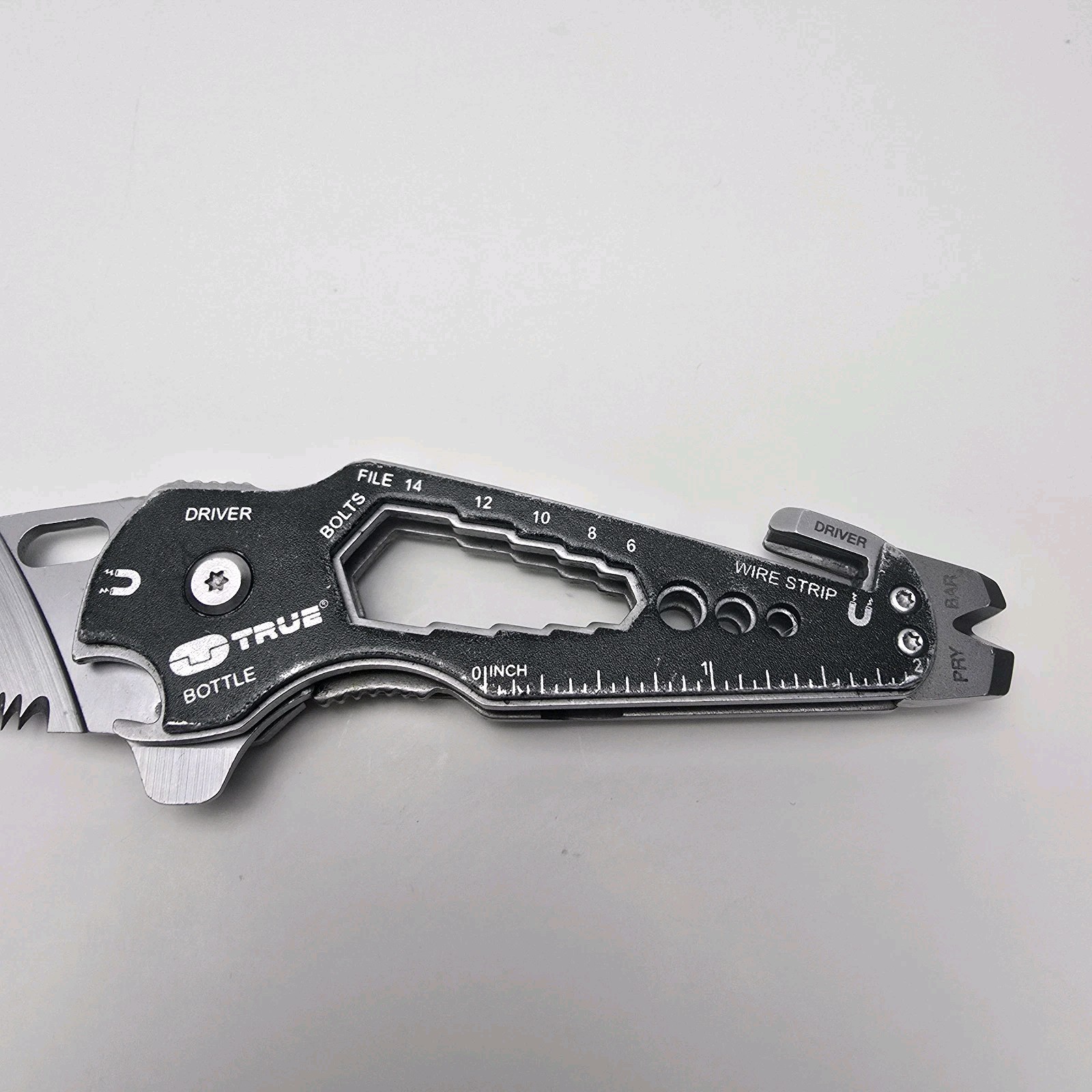 True Utility Smart Knife Pocket Knife 7-in-1 Muilti-tool