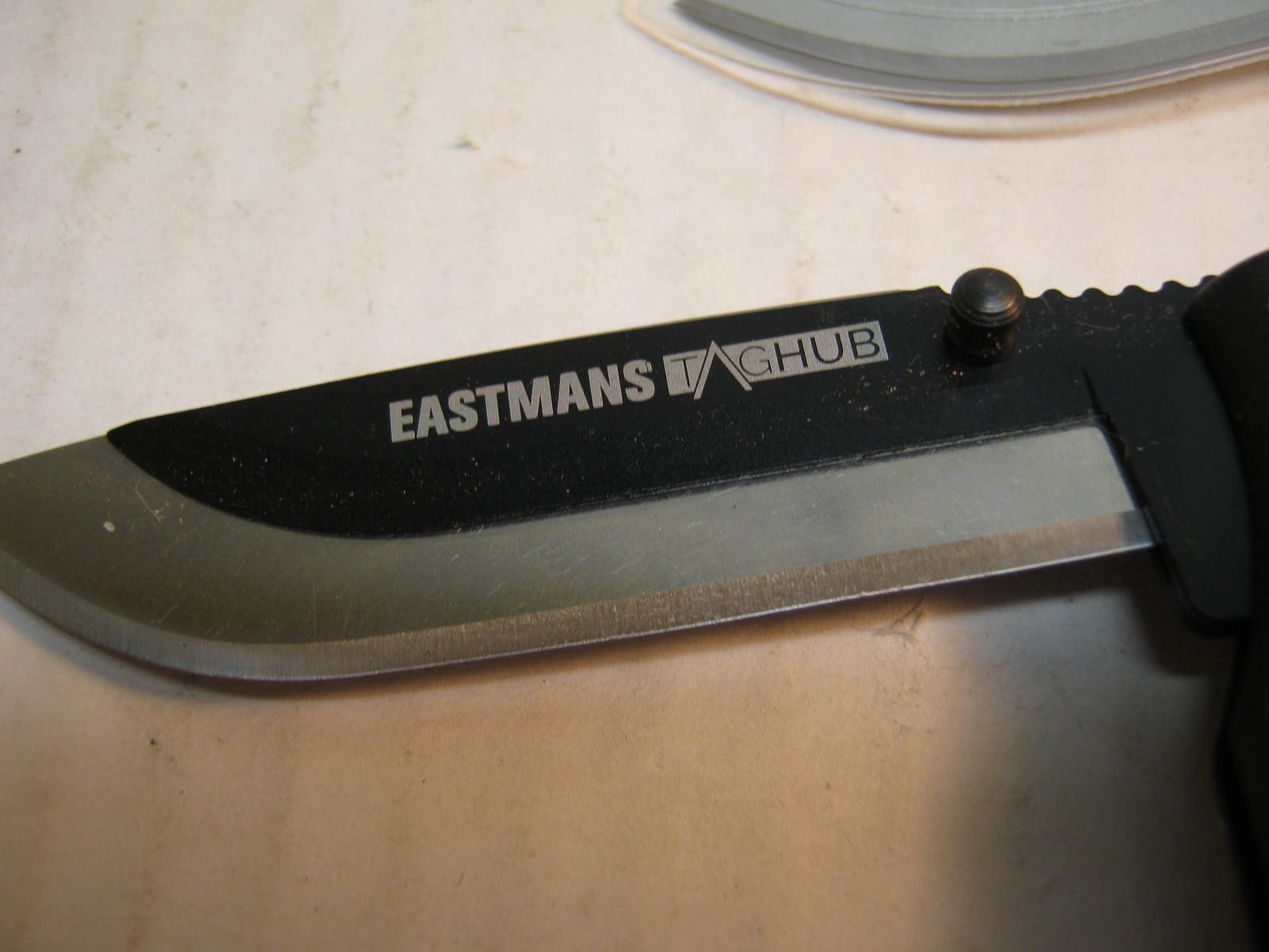 Cabela’s Mini Multi-Tool with LED Light New With 2 Outdoor Edge Easton Knifes