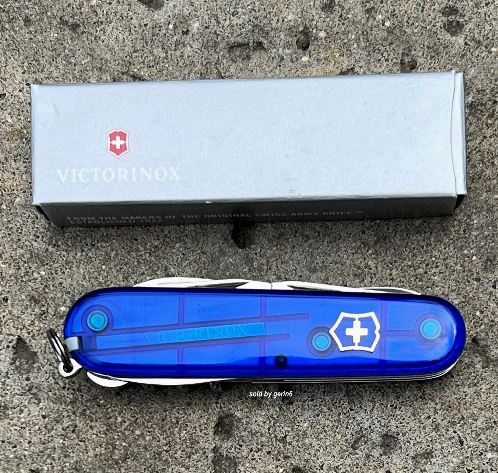 Swiss Army Knife, Blue Transparent Climber, Victorinox 1.3703.T2, New In Box