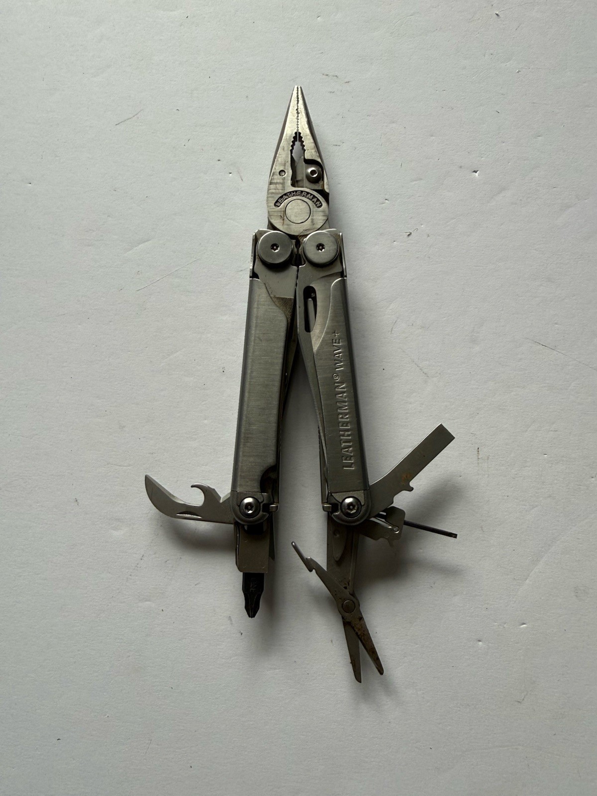 Leatherman Wave Plus + Multi-Tool! SILVER & BLACK! WITH SHEATH! FAST SHIPPING