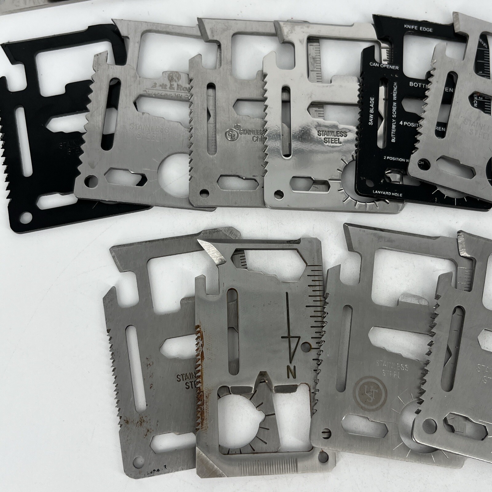 LOT OF 20 METAL WALLET/CREDIT CARD MUTI-TOOLS AND POCKET KNIFE SAFETY TOOLS