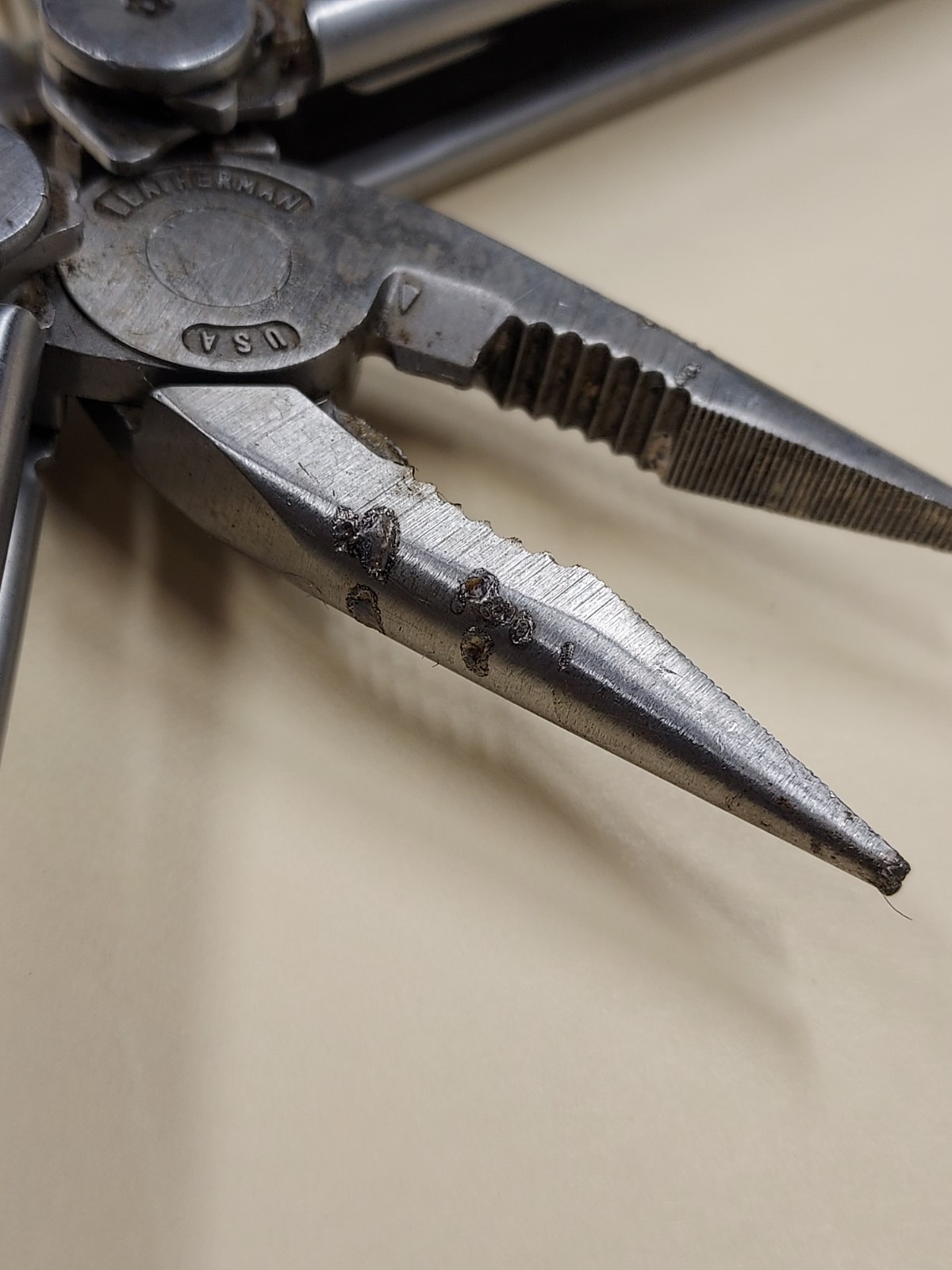 Leatherman Wave Multi Tool USA dated 0801 broken screwdriver tip