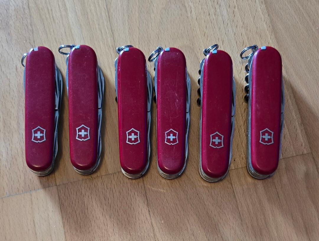Victorinox Swiss Army Knife, 9-in-1