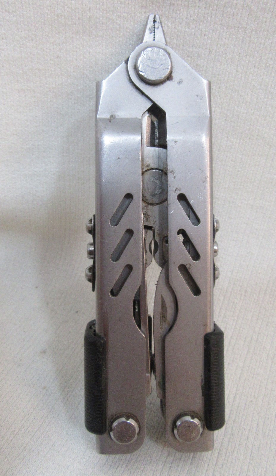 Gerber MP400 Compact Sport Multi-Tool – Silver
