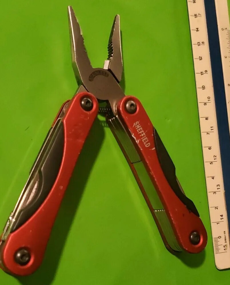 Sheffield 9-in-1 Large Red Multi-Tool