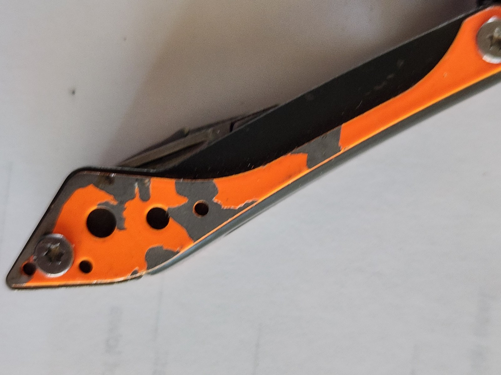 2 Cabelas Small Multi-Tool / Orange, Black
