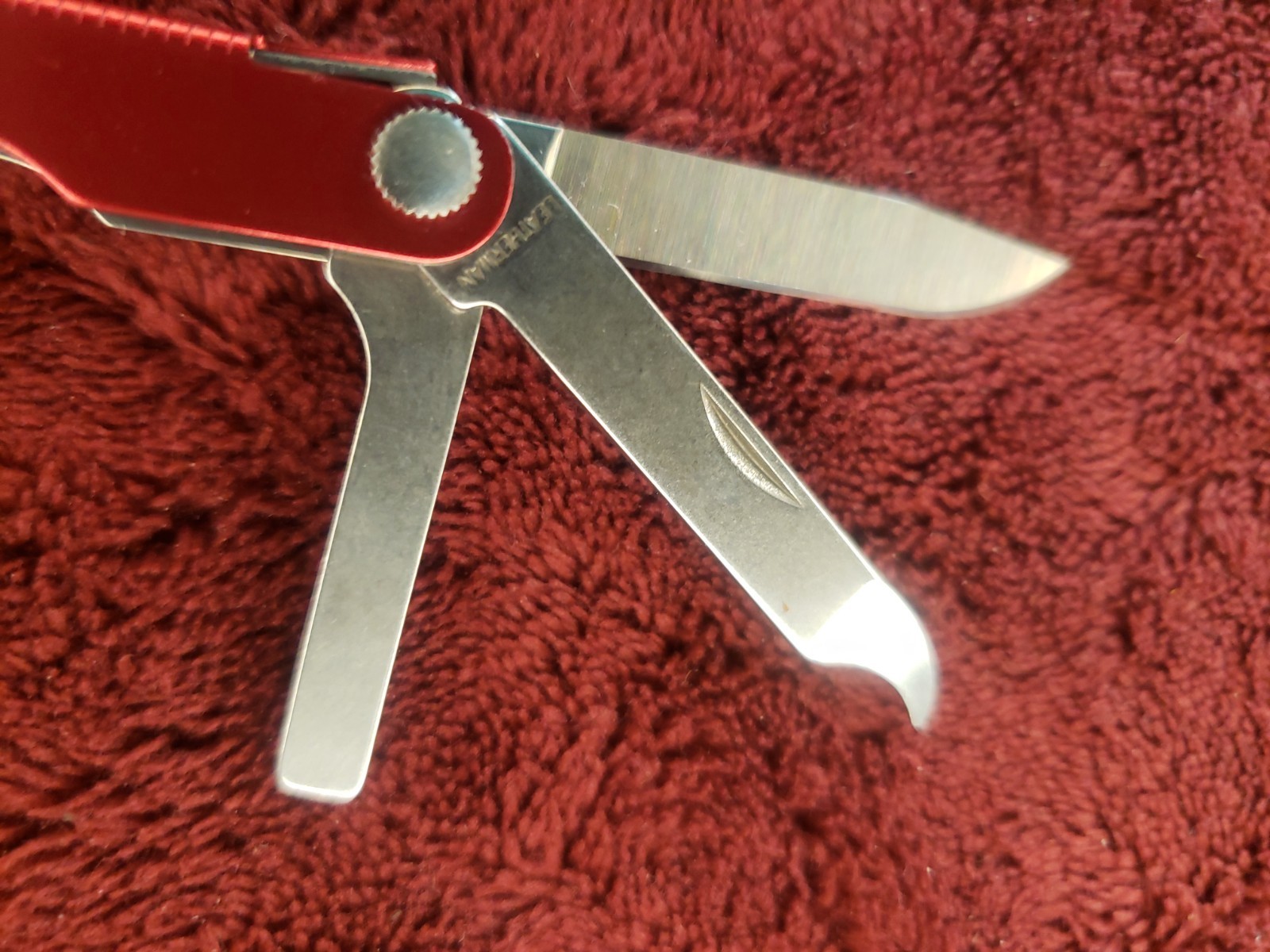 Leatherman Micra Red Blue Multitool White claw keychain 0121 date code