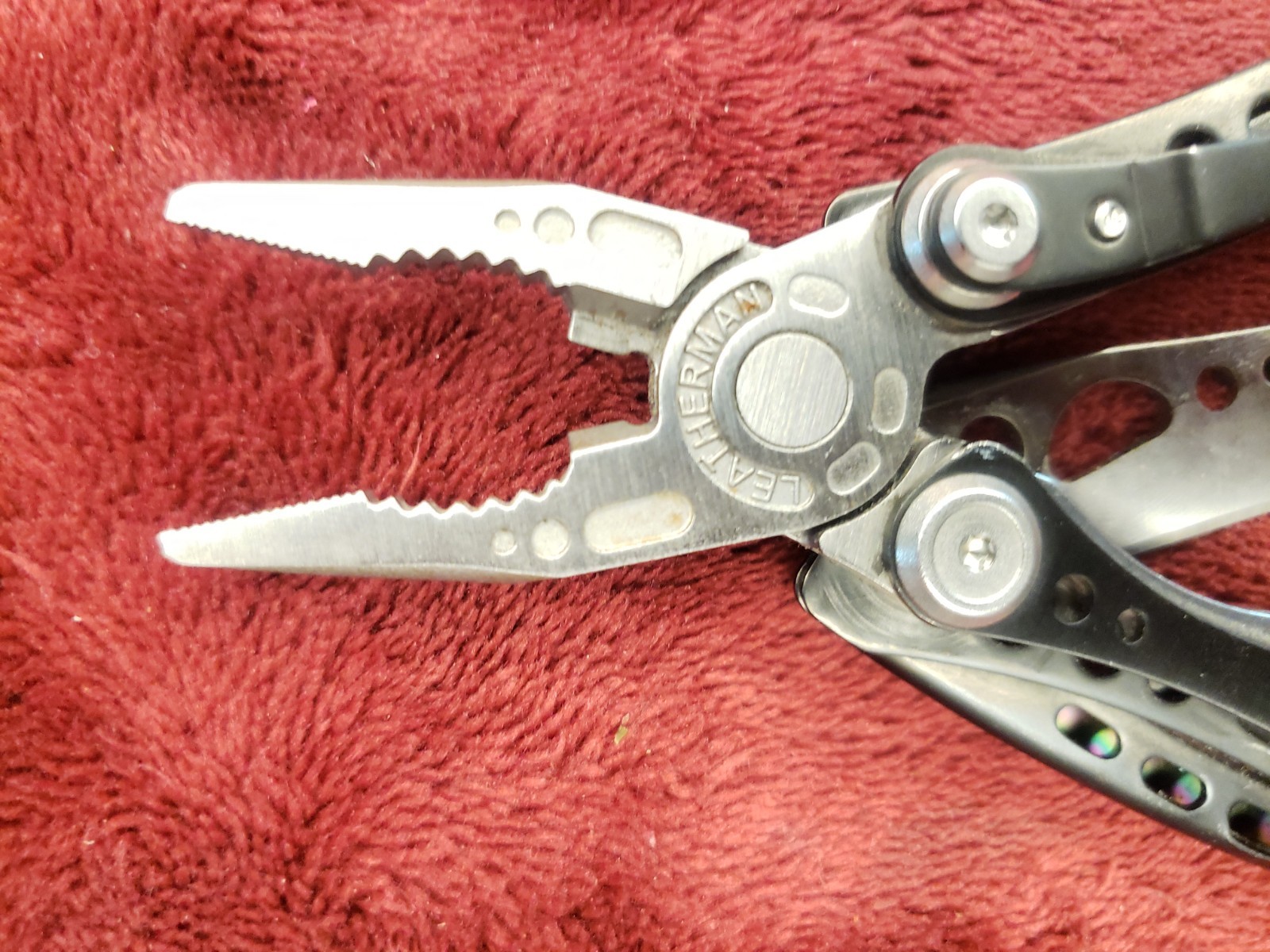 🔪 Leatherman Skeletool CX Multi-Tool Pliers Knife