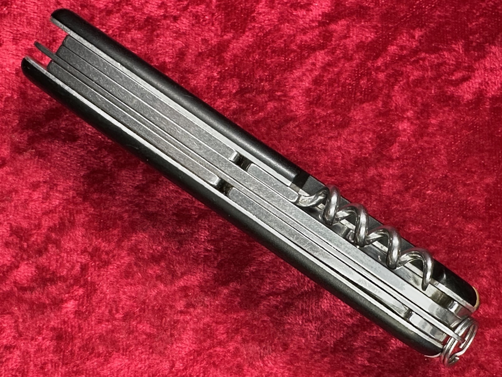 Victorinox Forester Black Large Swiss Army Knife 111mm 9 Tool 3 Layer (696)