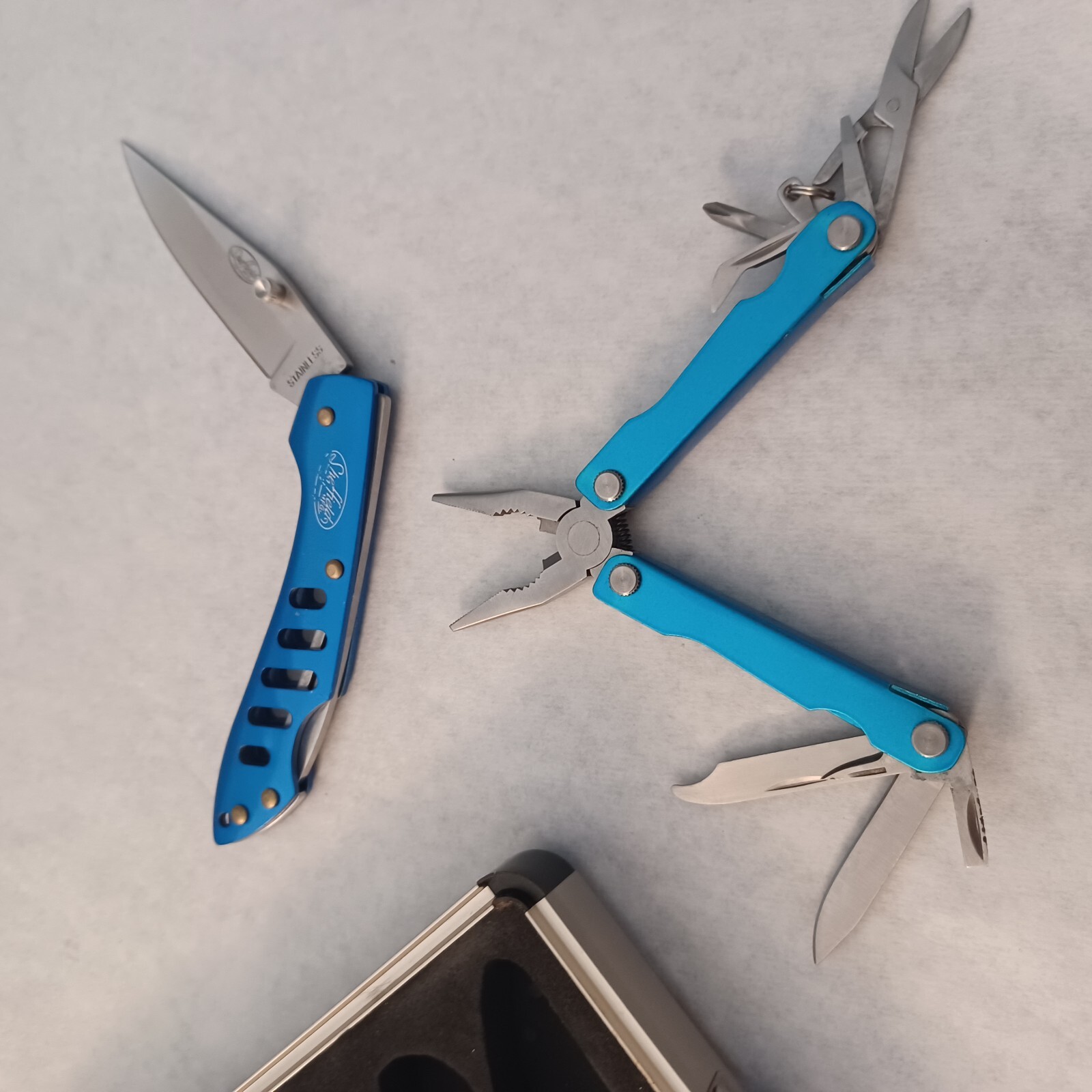 NEW! SHEFFIELD 11 In 1, 2 PIECE MULTI FUNCTION TOOL IN ALUMINUM CASE & BOX