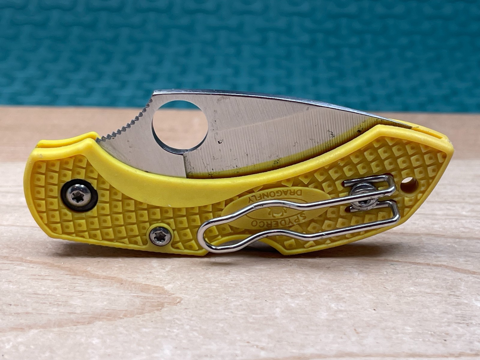 Spyderco Dragonfly Salt H1 Yellow Plain Edge Blade Folding Pocket Knife