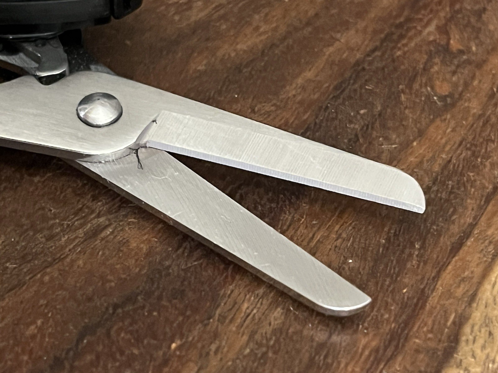RoverTac Pocket Knife Multitool 13-in-1 Multi Tool Excellent Condition w/Sheath