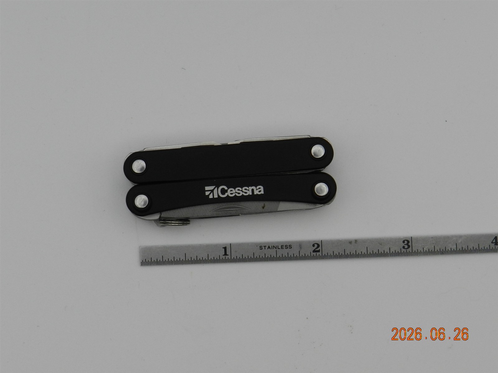 Leatherman Squirt Ps4 Stainless Keychain Tool 9-1 831189 Cessna Logo AsNew Black
