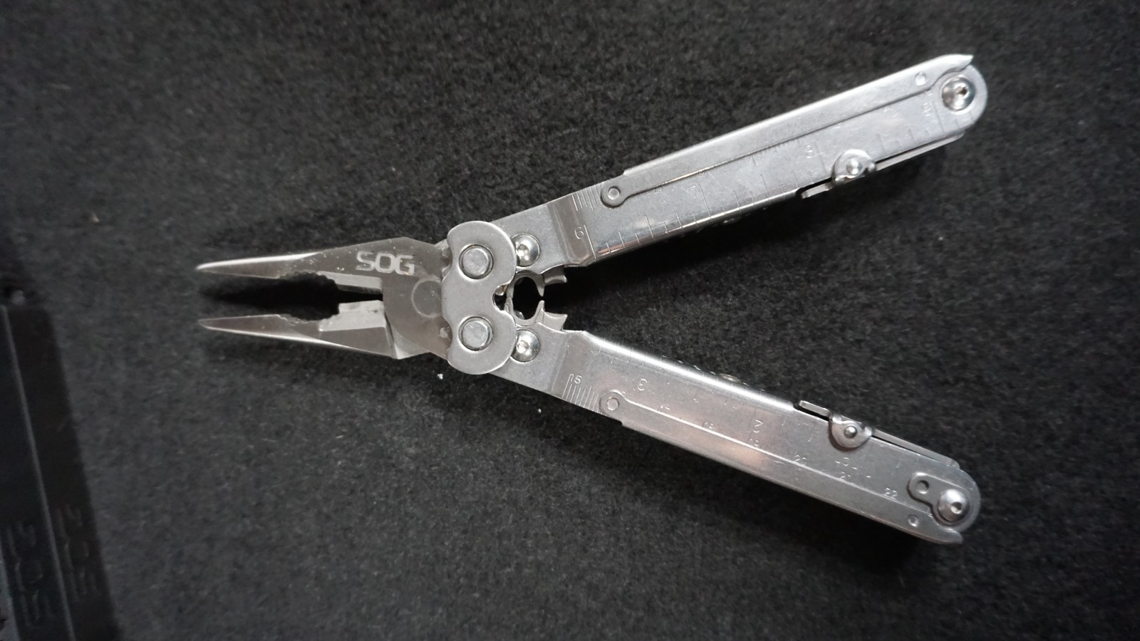 SOG PowerLock Black Oxide Multi-Tool w/ Sheath & Hex Bit Kit