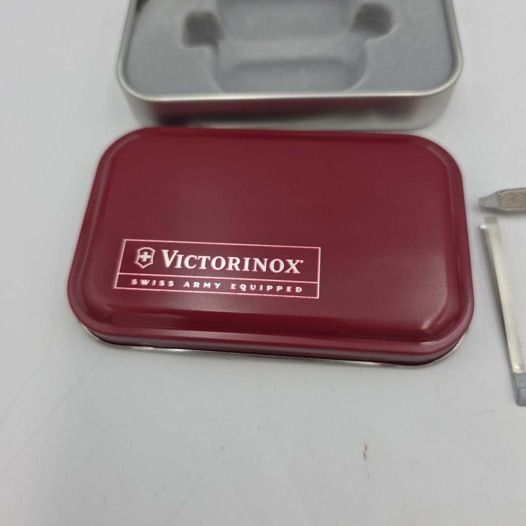 Victorinox Officer Suisse Swiss Army Knife Multi Tool CABOT Red New In Box