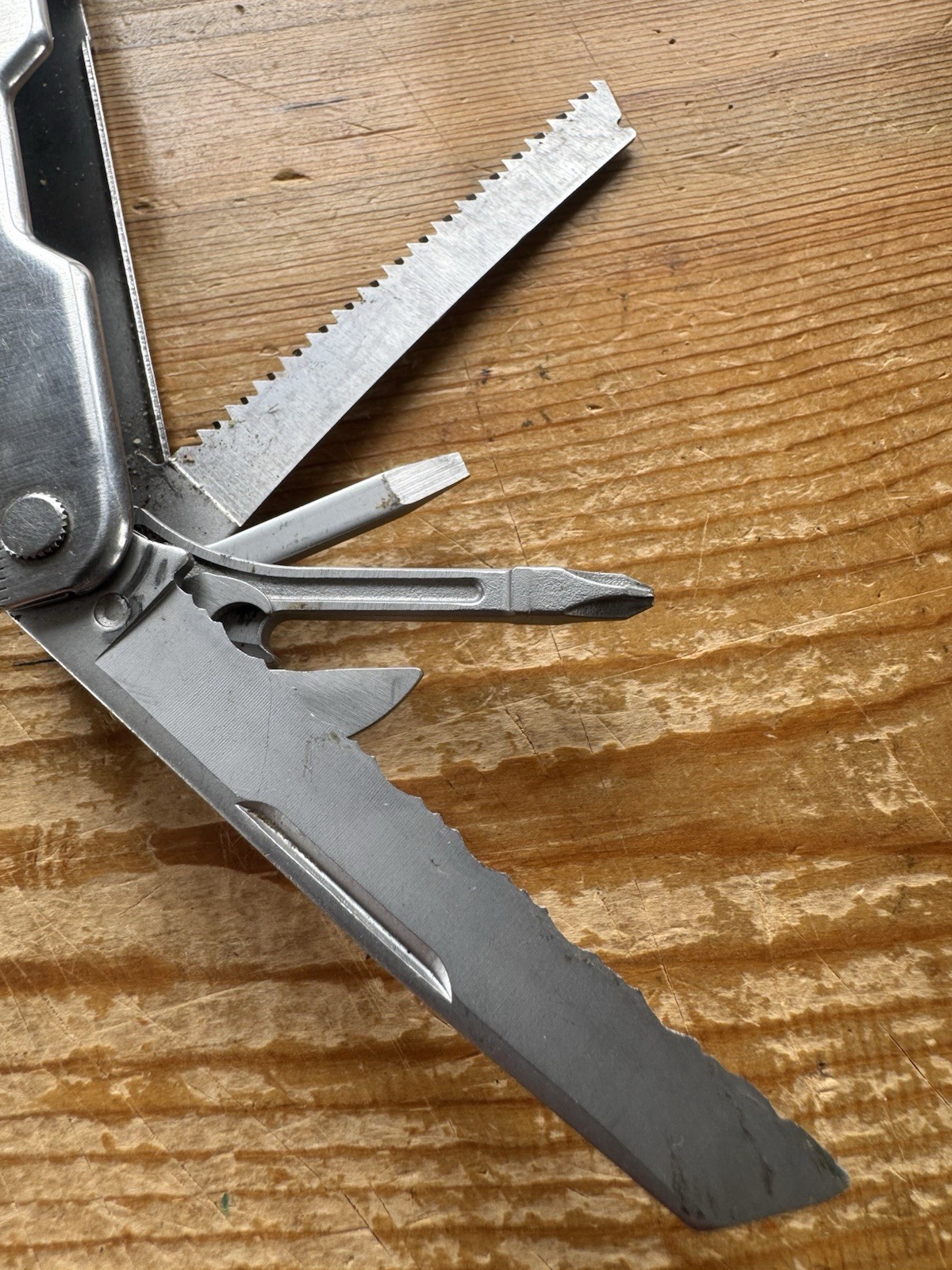 Leatherman SUPER TOOL 300 Multi-Tool – Stainless, Good Condition (008)