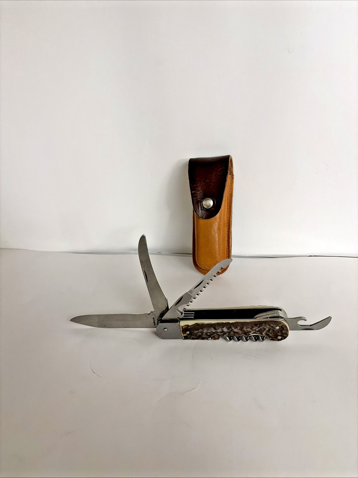 Vintage Mikov Czecho Slovakia Antlers Griff Stainless Steel Folding Knife