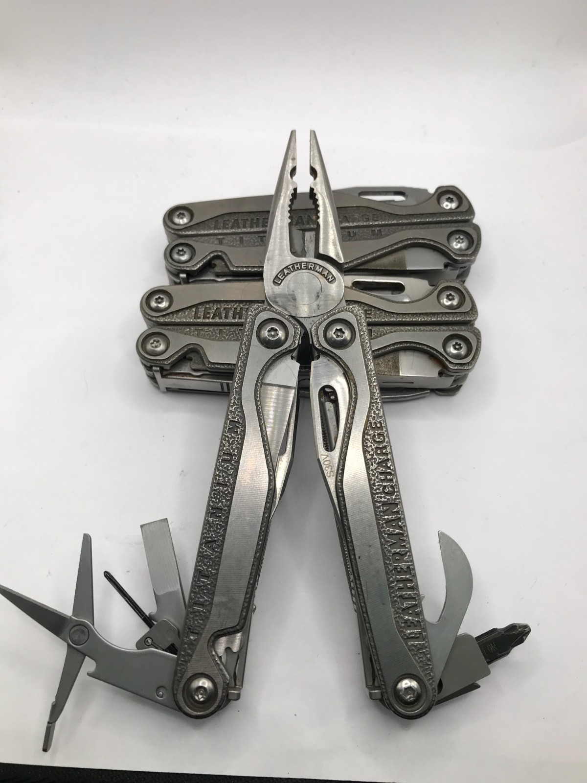 Leatherman Charge TTI Gen1 Titanium S30V New Style Handle scales USED