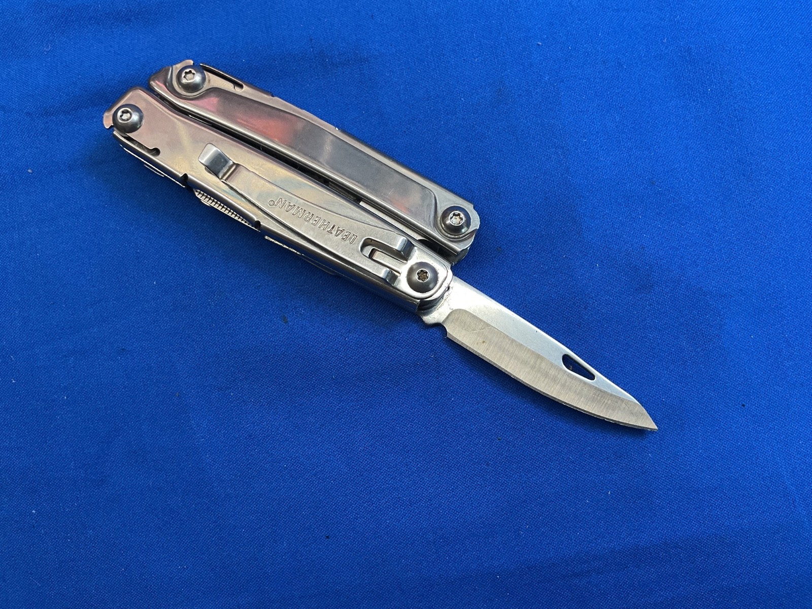 Leatherman Rev Multi-Tool Knife Plier 2024 Date Code