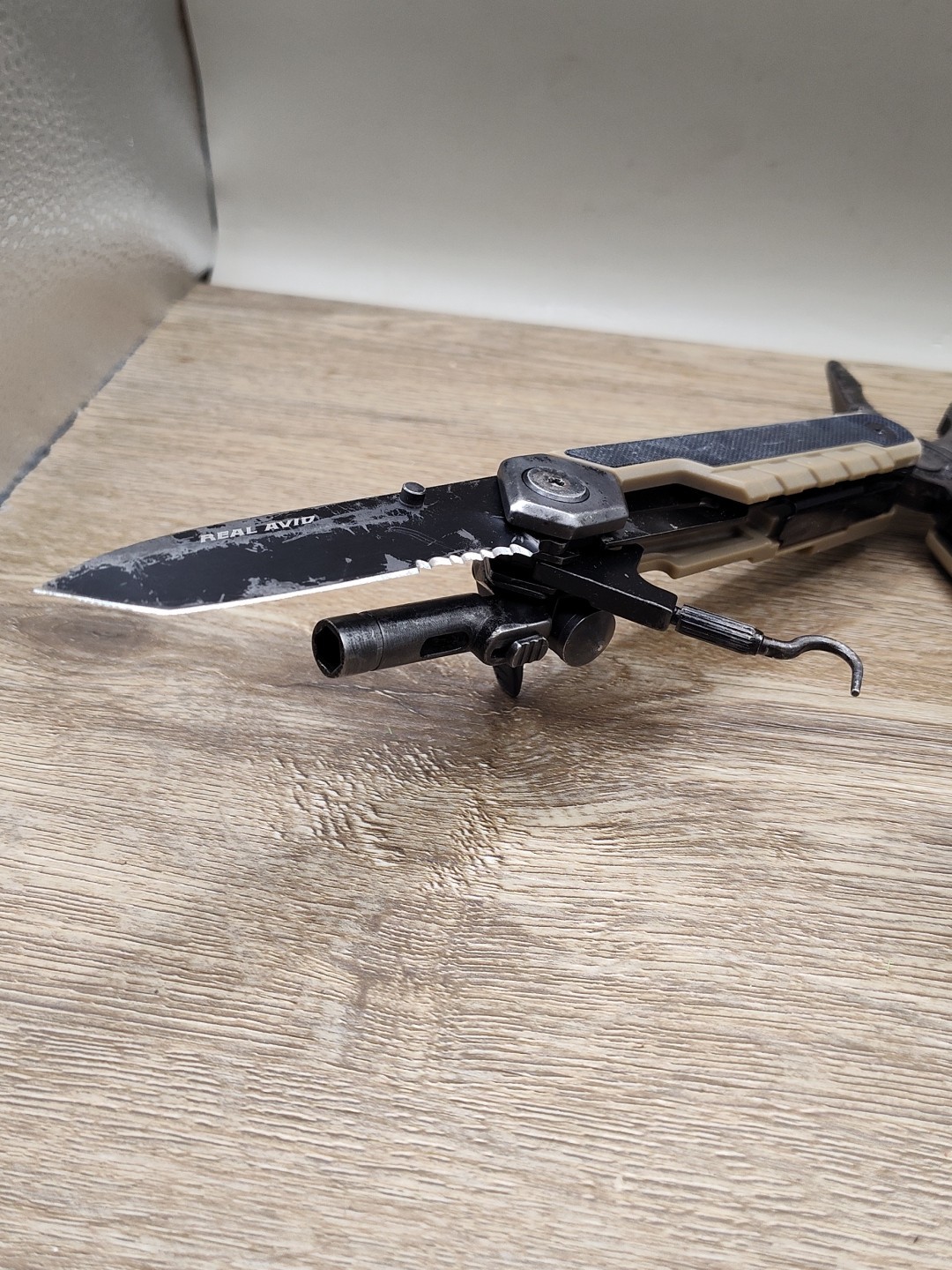Real Avid Multi-Tool AR15 Hunting Rifle Tool Pliers Knife More!
